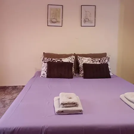 World Explorer Kavála