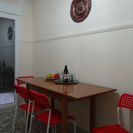 World Explorer Apartman Kavála